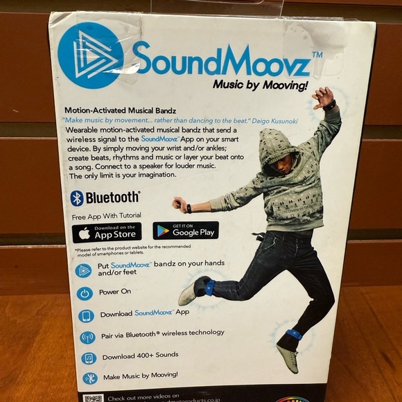 SoundMoovz Pink Motion-Activated Musical Bandz - Picture 3 of 4